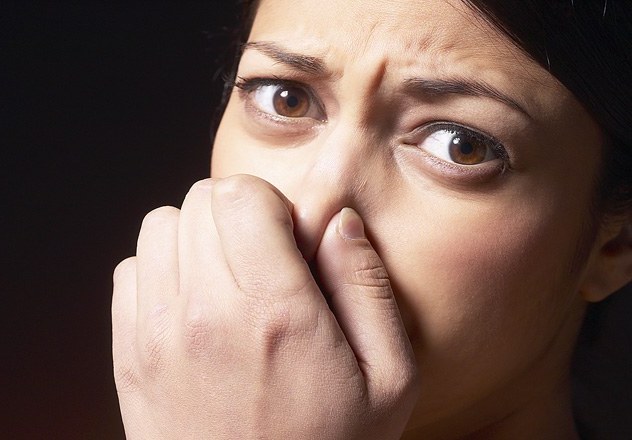 Άσχημες μυρωδιές που προκαλούν οι ασθένειες στο σώμα