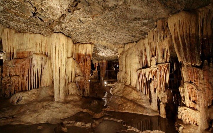 Σπήλαιο Κάψια: Ταξίδι στα έγκατα της γης - Δείτε τις φωτογραφίες