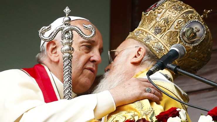 Ο Πάπας ευχαρίστησε τον Βαρθολομαίο για τη δέσμευσή του στον οικουμενισμό και ζητάει κοινή προσευχή για την ενότητα
